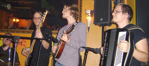 Band of Shysters first gig playing Irish folk-punk at K-Klubi, Kuopio, Finland.